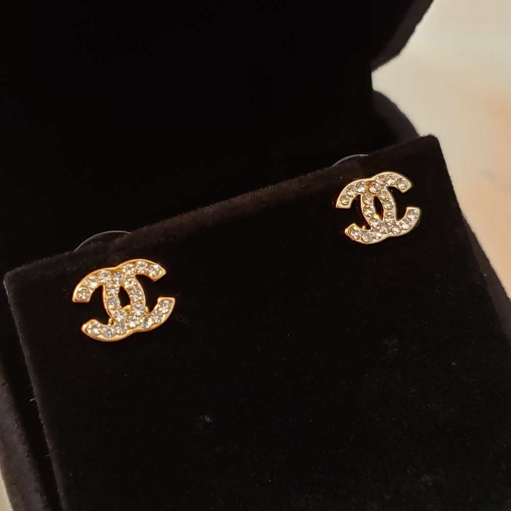 Vtg Coco Chanel mini gold crystal stud earrings